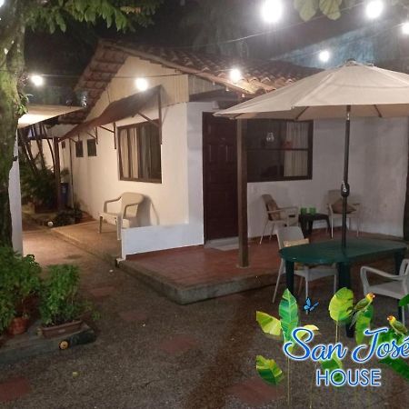 San José B&B Leticia Extérieur photo